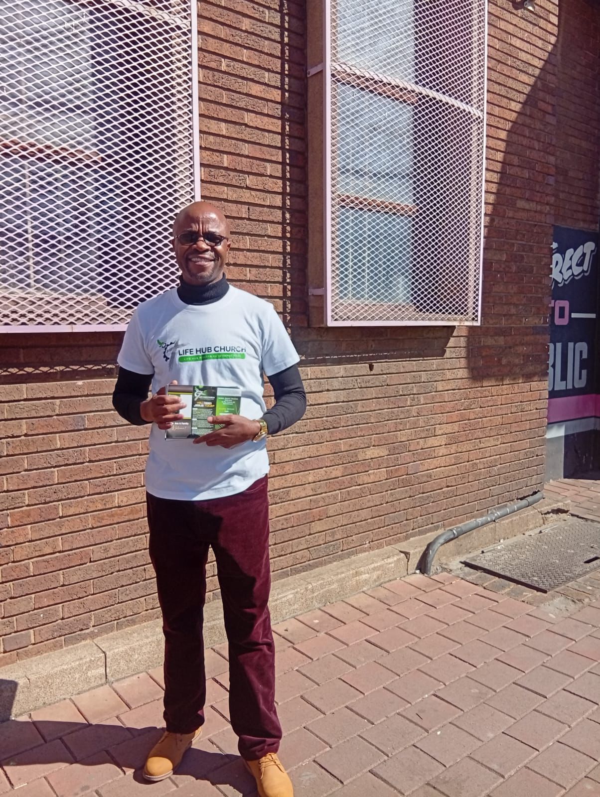 Community food drive event